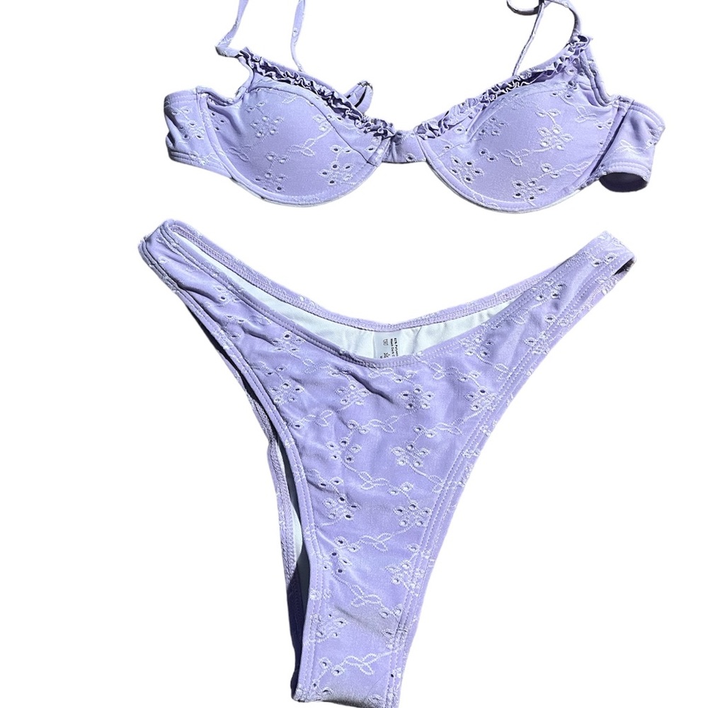 ✨NWT Lavender SHEIN bikini - SZ Medium - Picture 2 of 2
